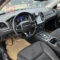 کرایسلەر 300